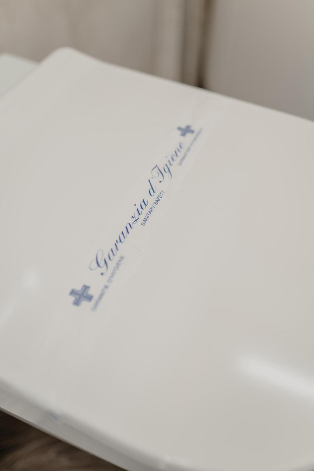 Luxuite Spa Con Piscina E Jacuzzi アルベロベッロ エクステリア 写真